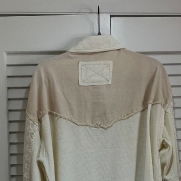 New Pol Natural Crochet Mixed Fabric Lace Shacket Shirt Jacket Size Medium - Picture 6 of 7